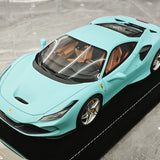Henson & Heaven Ferrari 2019 F8 Tributo Tiffany Blue 1:18 – Modello in resina collezionabile