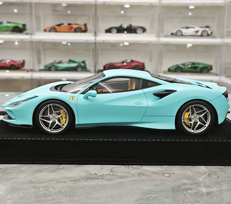 Henson & Heaven Ferrari 2019 F8 Tributo Tiffany Blue 1:18 – Modello in resina collezionabile