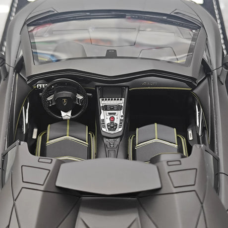 Henson & Heaven Lamborghini 2013 Aventador LP700-4 Roadster Matte Black 1:18 – Resina da collezione per modelli