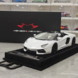 Henson & Heaven Lamborghini 2013 Aventador LP700-4 Roadster Pearl White 1:18 – Collectible Resin Model Resin