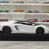 Henson & Heaven Lamborghini 2013 Aventador LP700-4 Roadster Pearl White 1:18 – Collectible Resin Model Resin