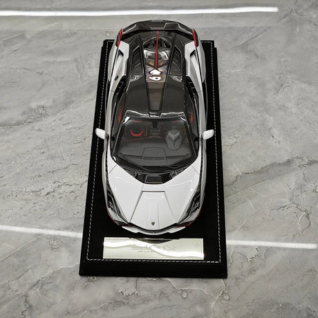 Henson & Heaven Lamborghini 2019 Sian FKP 37 Argento 1:18 – Modello in resina da collezione