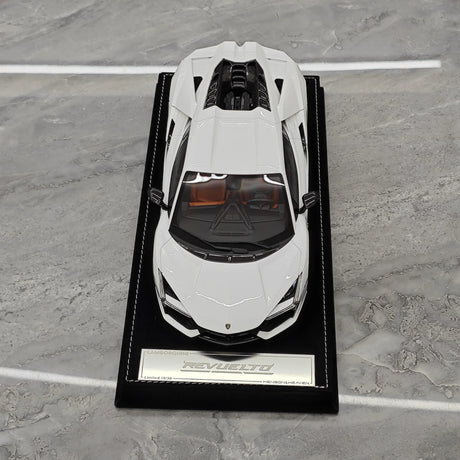 Henson & Heaven Lamborghini 2024 Revuelto White 1:18 – Resina da collezione per modelli in resina