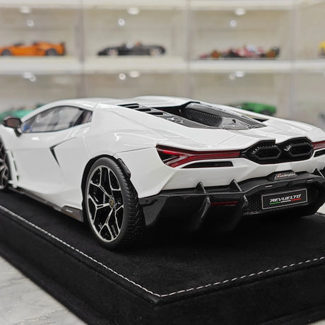 Henson & Heaven Lamborghini 2024 Revuelto White 1:18 – Resina da collezione per modelli in resina