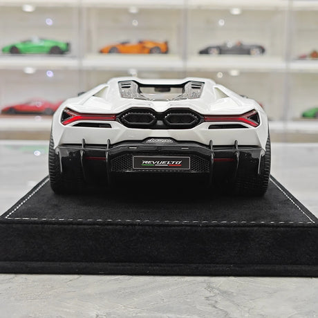 Henson & Heaven Lamborghini 2024 Revuelto White 1:18 – Resina da collezione per modelli in resina