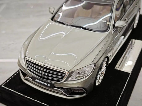 [Henson & Heaven] 1:18 Mercedes-Benz 2020 AMG S65L W222 Gray Model Car Resin