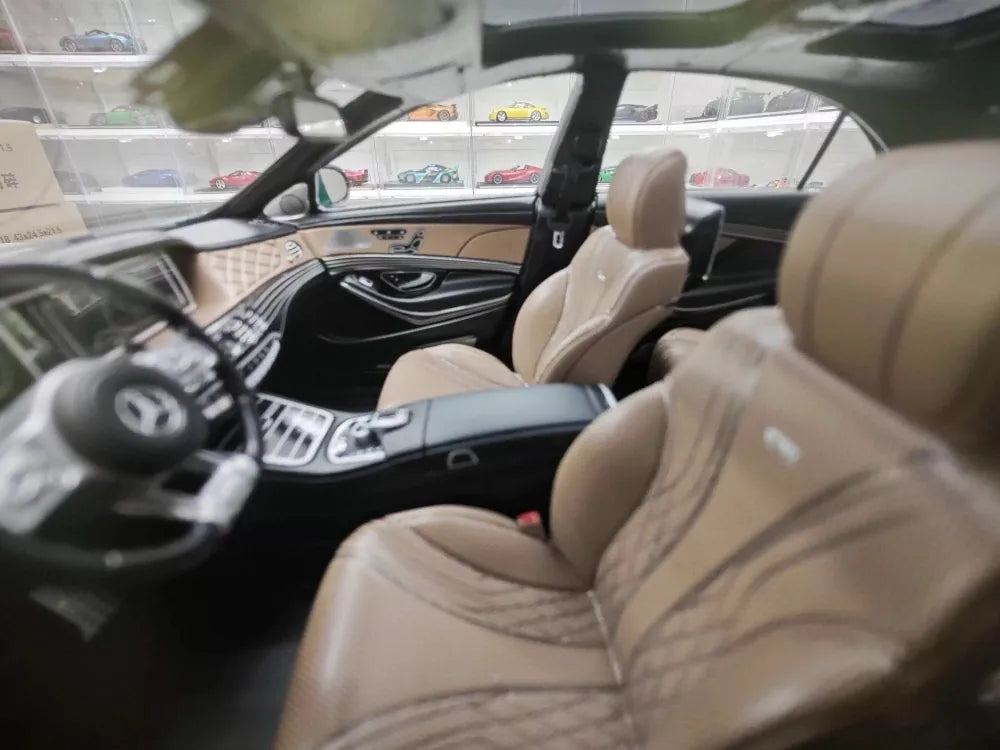 [Henson och Heaven] 1:18 Mercedes-Benz 2020 AMG S65L W222 grön modellbil resin