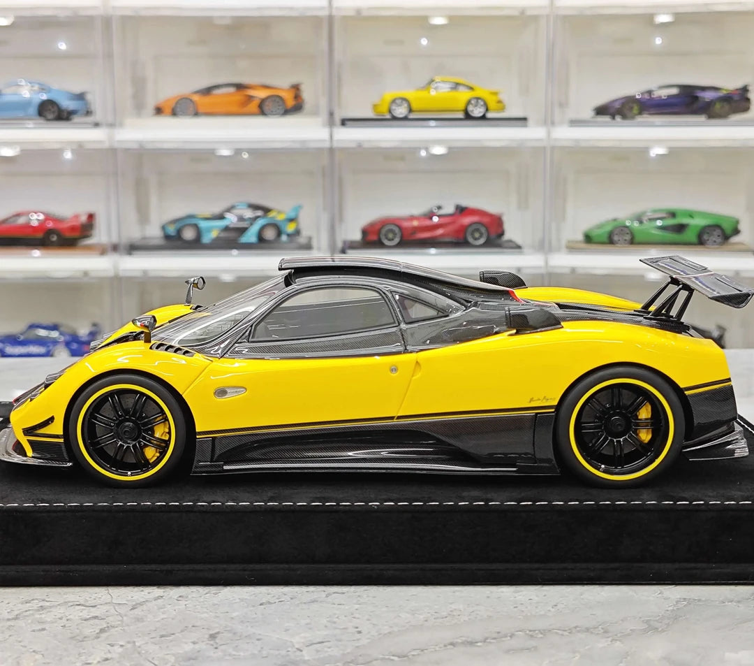 Henson & Heaven Pagani 2009 Zonda Cinque Coupe Yellow 1:18 – Modello in resina collezionabile