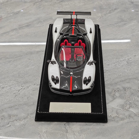 Henson & Heaven Pagani 2009 Zonda سينك وايت 1:18 – نموذج راتنج قابل للجمع
