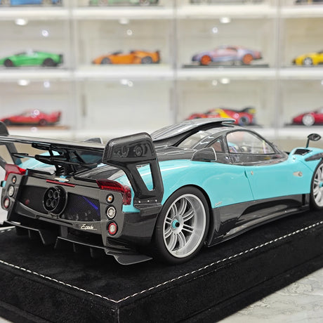 Henson & Heaven Pagani 2016 Zonda 760 Roadster Cyan Black Carbon 1:18 – samlarobjekt resinmodellresin