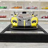 Henson & Heaven Pagani 2016 Zonda 760 Roadster Guld Black Carbon 1:18 – Samlarresin i resin