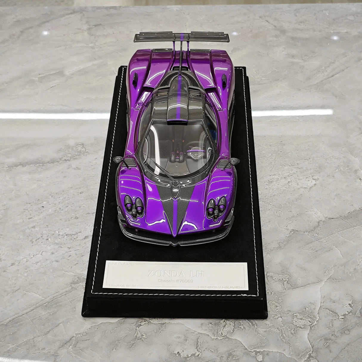 Henson & Heaven Pagani 2016 Zonda 760 Roadster Purple 1:18 – Resina da collezione in resina