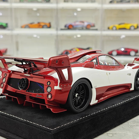 Henson & Heaven Pagani 2016 Zonda 760 Roadster Red White Carbon 1:18 – samlarobjekt resinmodellresin