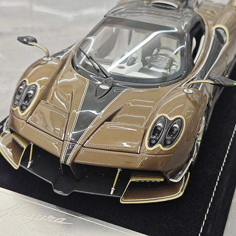 Henson & Heaven Pagani 2021 Huayra R Brown 1:18 – Resina modello in resina collezionabile