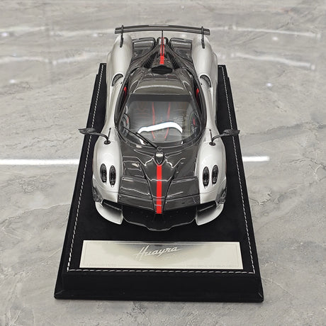 Henson & Heaven Pagani 2021 Huayra R Silver Black Carbon 1:18 – Resina modello in resina collezionabile