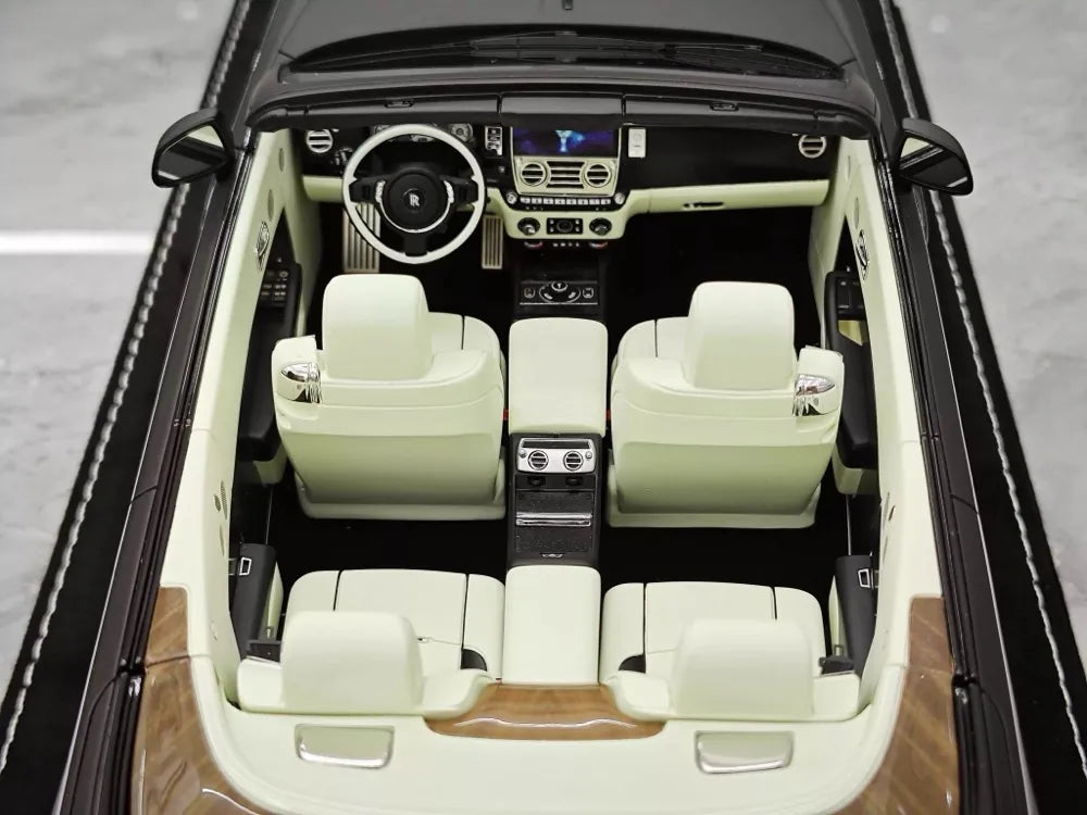 [Henson & Heaven] 1:18 Rolls-Royce 2015 Dawn Black Model Car Resin