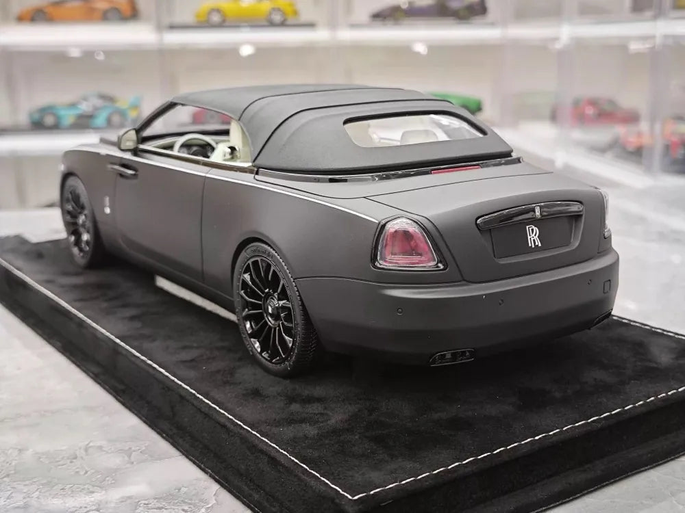 [Henson & Heaven] 1:18 Rolls-Royce 2015 Dawn Black Model Car Resin
