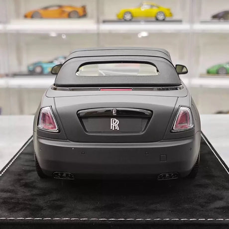 [Henson & Heaven] 1:18 Rolls-Royce 2015 Dawn Black Model Car Resin