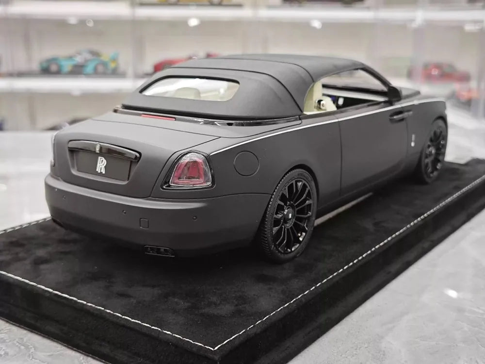 [Henson & Heaven] 1:18 Rolls-Royce 2015 Dawn Black Model Car Resin