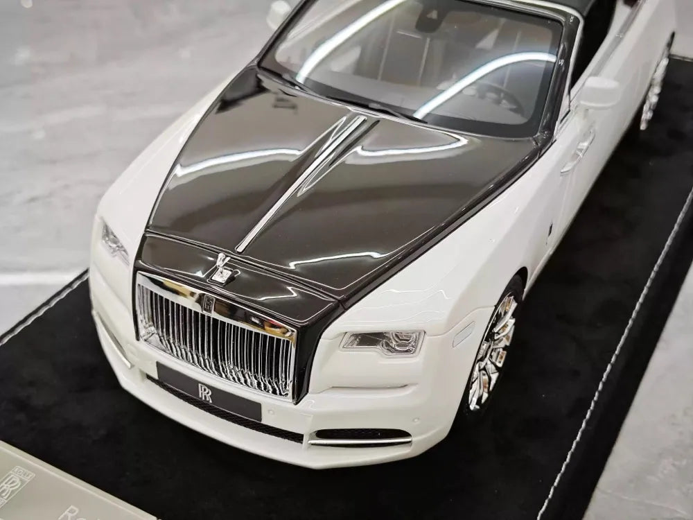 [Henson & Heaven] 1:18 Rolls-Royce 2015 Dawn ホワイト & ブラック モデルカー レジン