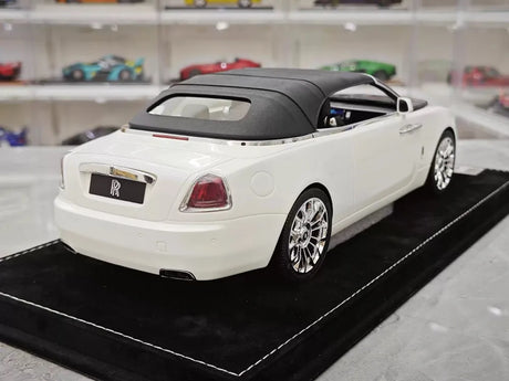 [Henson & Heaven] 1:18 Rolls-Royce 2015 Dawn White & Black Model Car Resin
