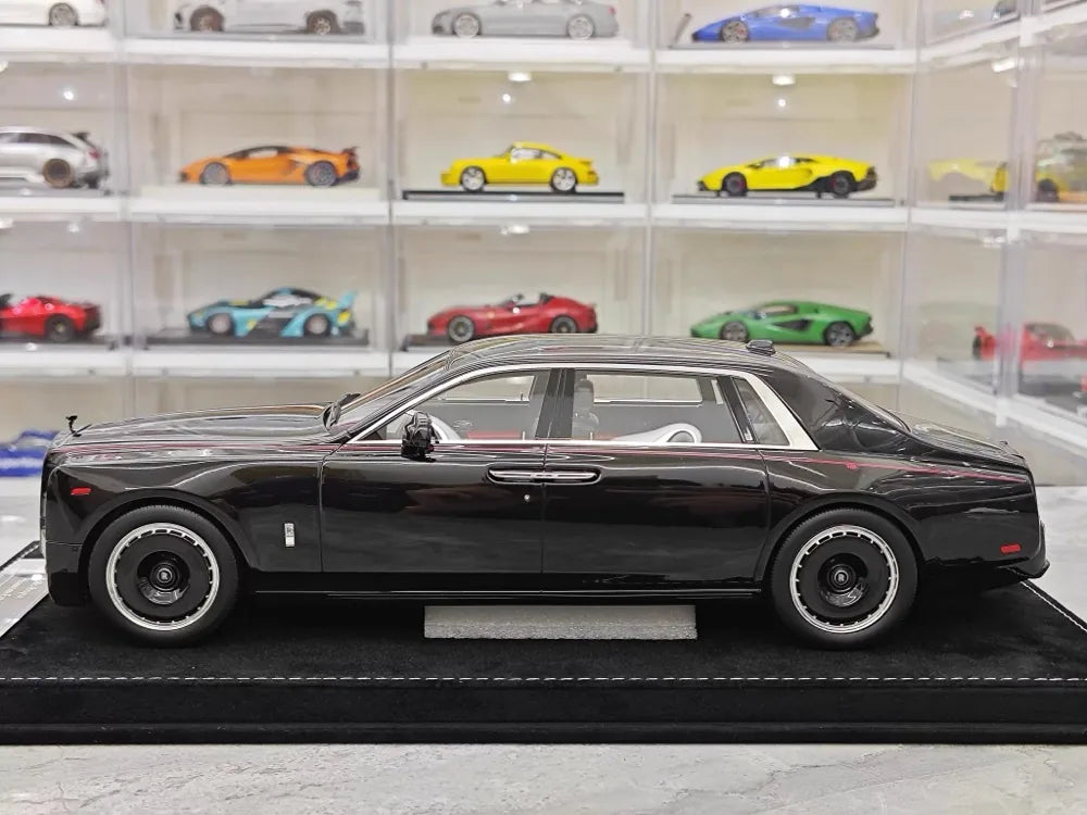 [Henson & Heaven] 1:18 Rolls-Royce 2017 Phantom VIII Black Model Car Resin