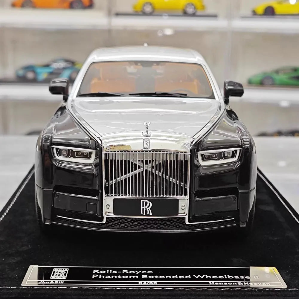 [Henson & Heaven] 1:18 Rolls-Royce 2017 Phantom VIII Black & Silver Model Car Resin