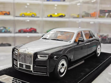 [Henson & Heaven] 1:18 Rolls-Royce 2017 Phantom VIII Black & Silver Model Car Resin