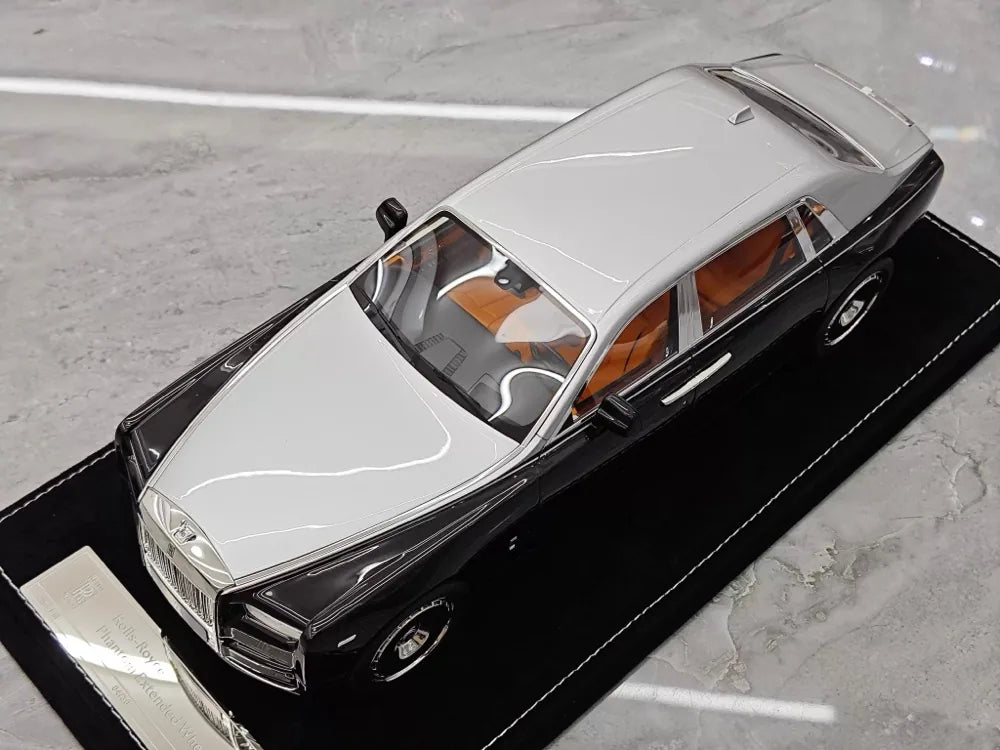 [Henson & Heaven] 1:18 Rolls-Royce 2017 Phantom VIII Black & Silver Model Car Resin