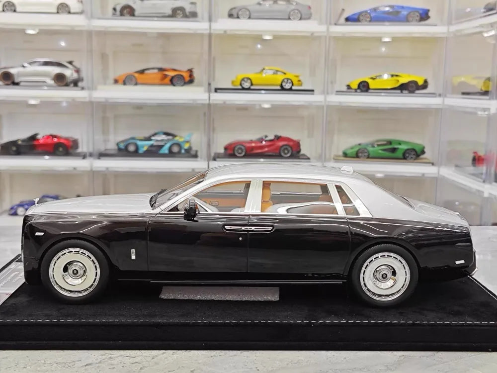 [Henson & Heaven] 1:18 Rolls-Royce 2017 Phantom VIII Black & Silver Model Car Resin