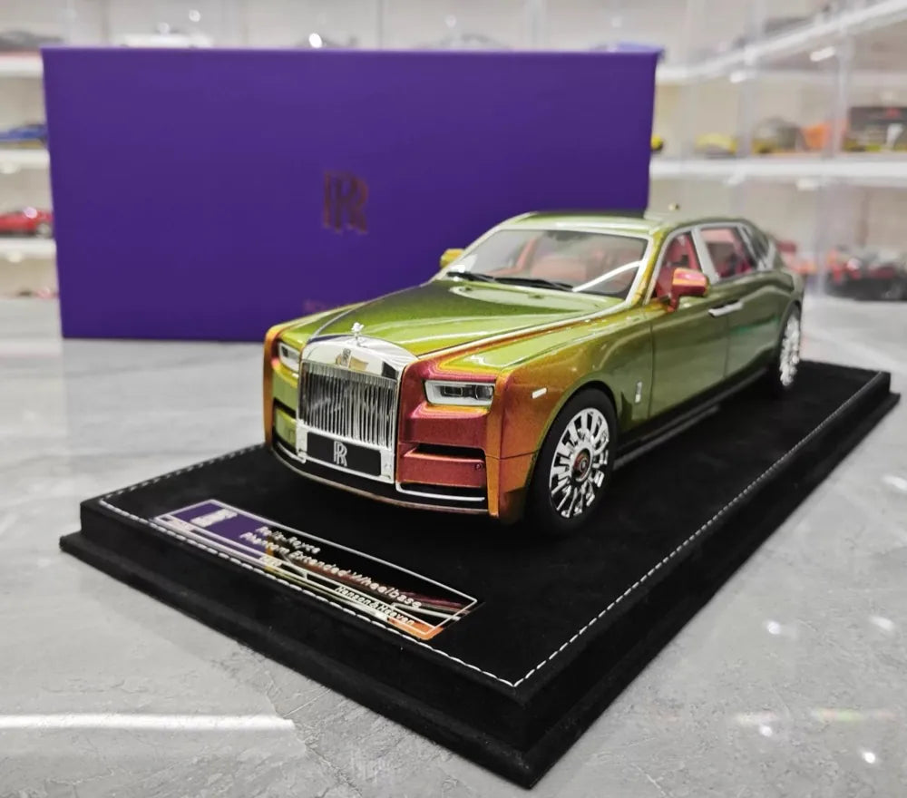 [Henson & Heaven] 1:18 Rolls-Royce 2017 Phantom VIII Chameleon Gold Green Model Car Resin