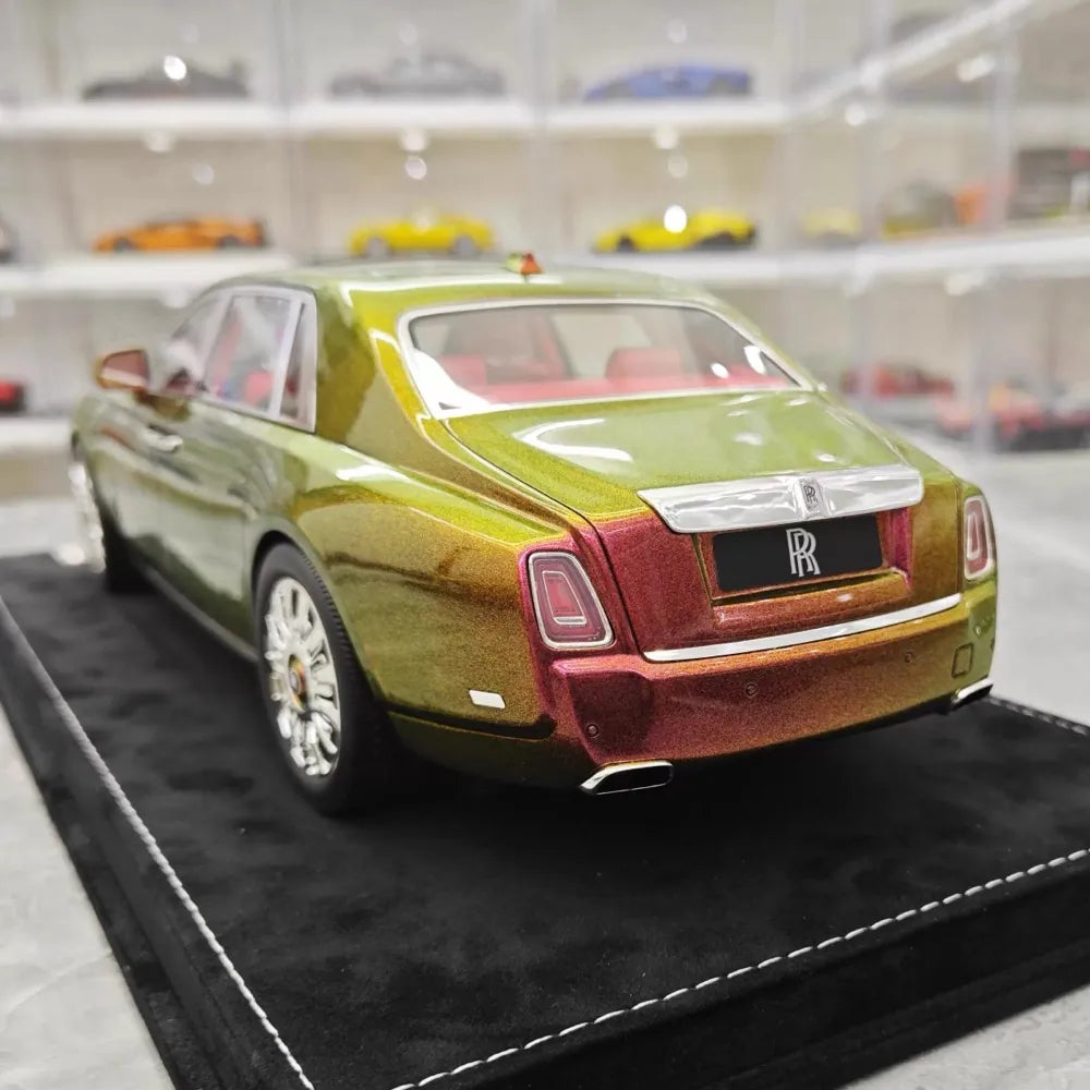 [Henson & Heaven] 1:18 Rolls-Royce 2017 Phantom VIII Chameleon Gold Green Model Car Resin