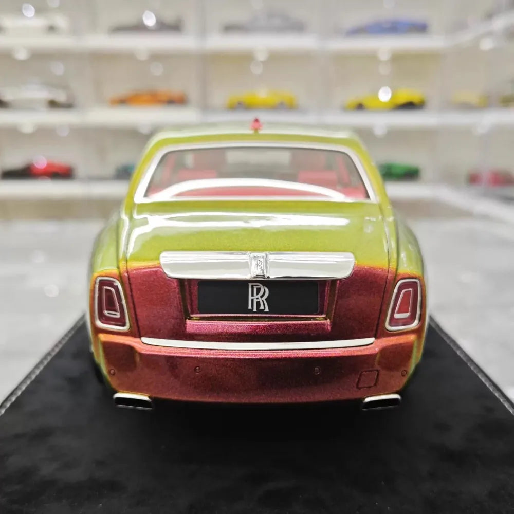 [Henson & Heaven] 1:18 Rolls-Royce 2017 Phantom VIII Chameleon Gold Green Model Car Resin