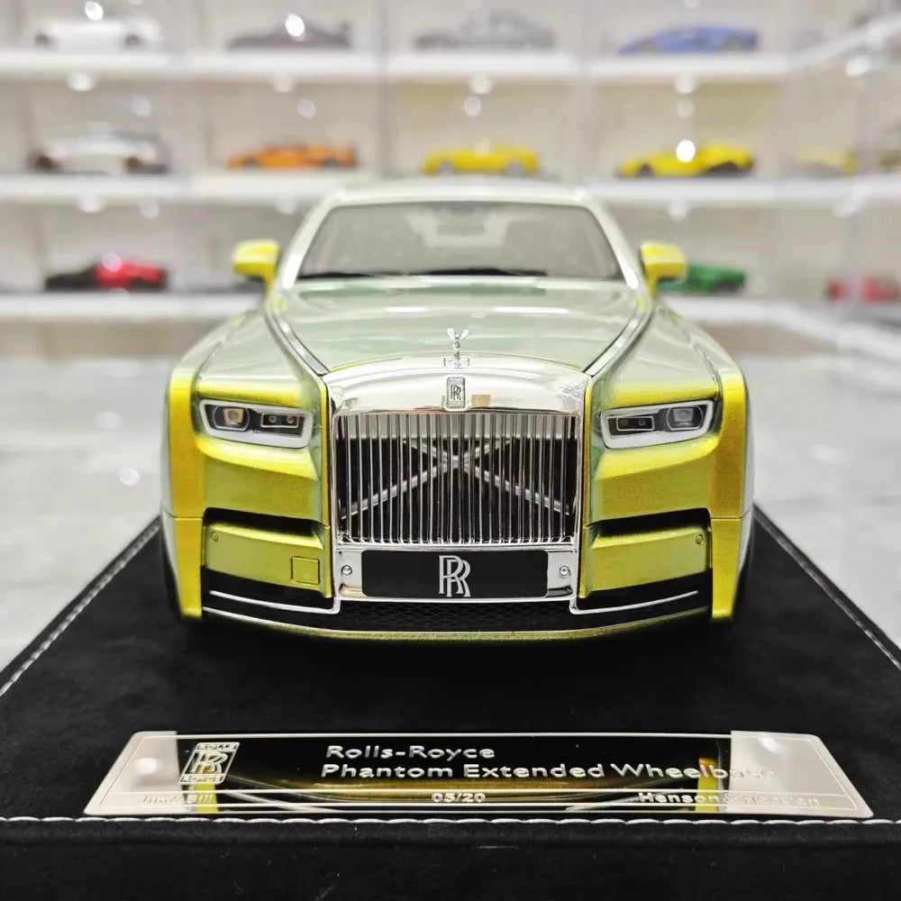 [Henson & Heaven] 1:18 Rolls-Royce 2017 Phantom VIII Metallic Lime Green Model Car Resin