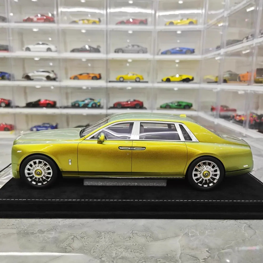 [Henson & Heaven] 1:18 Rolls-Royce 2017 Phantom VIII Metallic Lime Green Model Car Resin