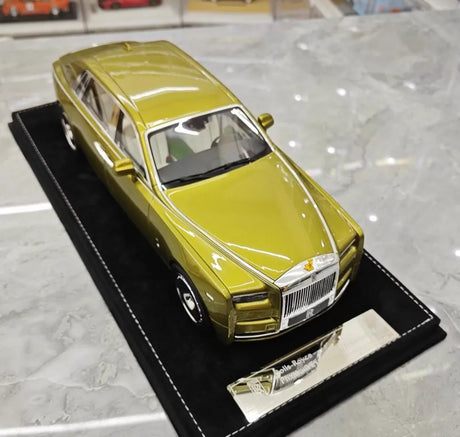 [Henson & Heaven] 1:18 Rolls-Royce 2017 Phantom VIII Olive Green Metallic Model Car Resin