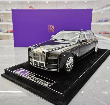 [Henson & Heaven] 1:18 Rolls-Royce 2017 Phantom VIII Extended Wheelbase Black Model Car Resin