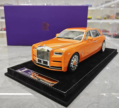 [Henson & Heaven] 1:18 Rolls-Royce 2017 Phantom VIII Extended Wheelbase Orange Model Car Resin