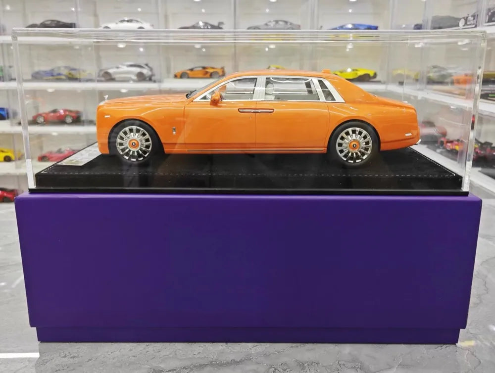 [Henson & Heaven] 1:18 Rolls-Royce 2017 Phantom VIII Extended Wheelbase oranje modelauto Hars