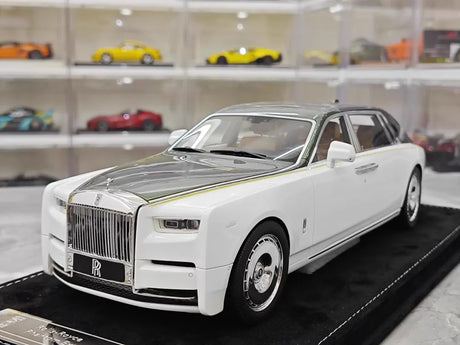 [Henson & Heaven] 1:18 Rolls-Royce 2017 Phantom VIII Extended Wheelbase White Black Model Car Resin