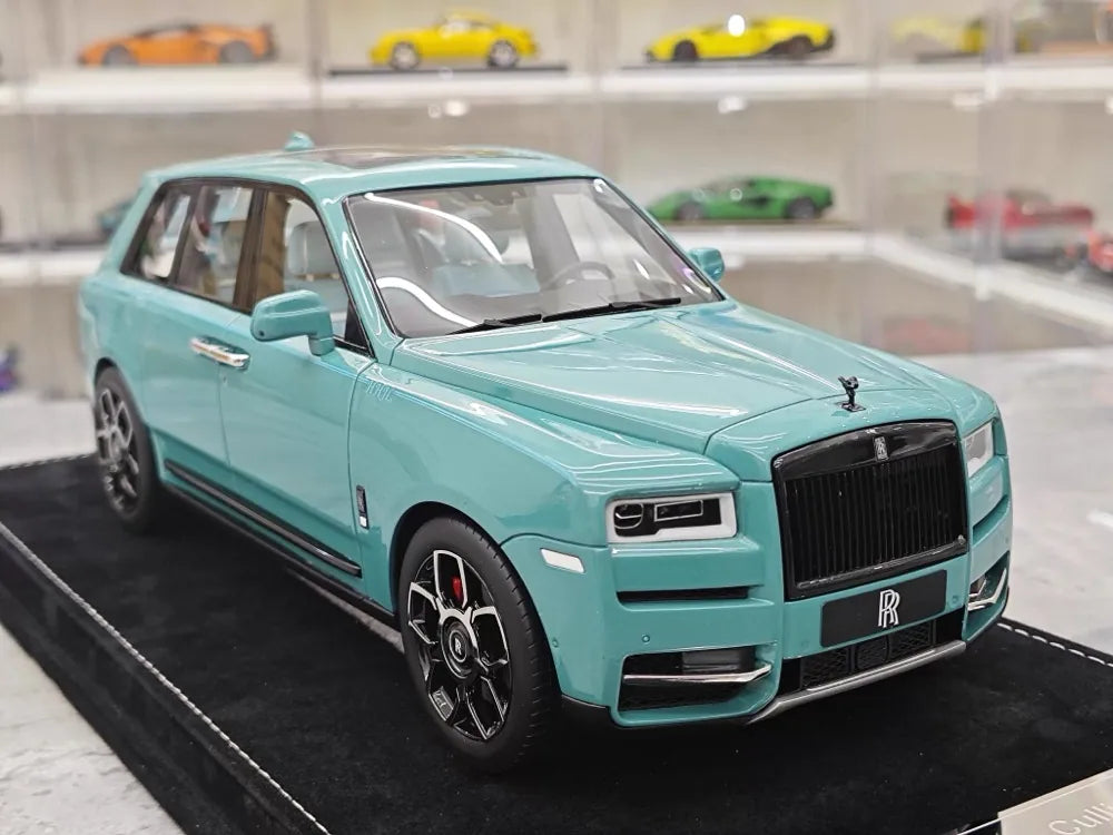 [Henson & Heaven] 1:18 Rolls-Royce 2018 Cullinan Blue Model Car Resin