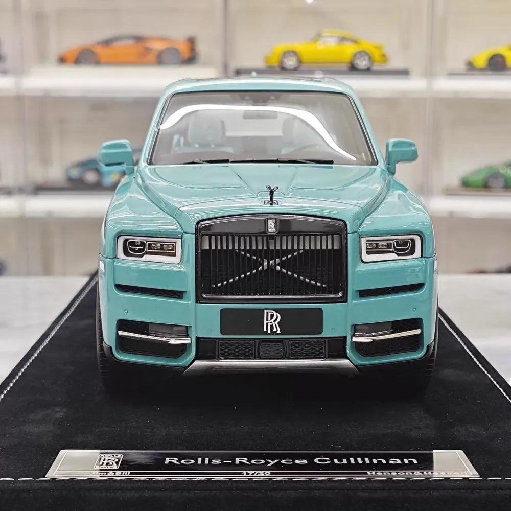 [Henson & Heaven] 1:18 Rolls-Royce 2018 Cullinan Blue Model Car Resin