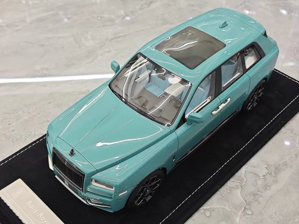 [Henson & Heaven] 1:18 Rolls-Royce 2018 Cullinan Blue Model Car Resin