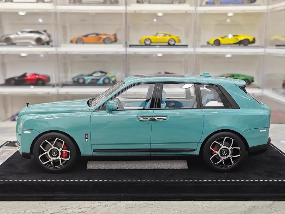 [Henson & Heaven] 1:18 Rolls-Royce 2018 Cullinan Blue Model Car Resin