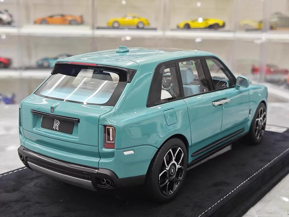 [Henson & Heaven] 1:18 Rolls-Royce 2018 Cullinan Blue Model Car Resin