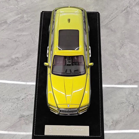 [Henson & Heaven] 1:18 Rolls-Royce 2018 Cullinan Gold Model Car Resin