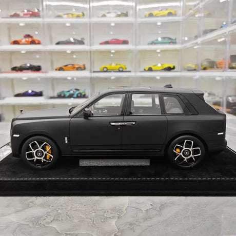 [Henson & Heaven] 1:18 Rolls-Royce 2018 Cullinan BB Black Model Car Resin
