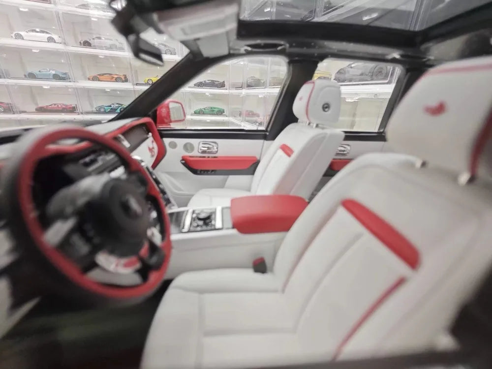 [Henson & Heaven] 1:18 Rolls-Royce 2018 Cullinan BB レッド & ホワイト モデルカー レジン