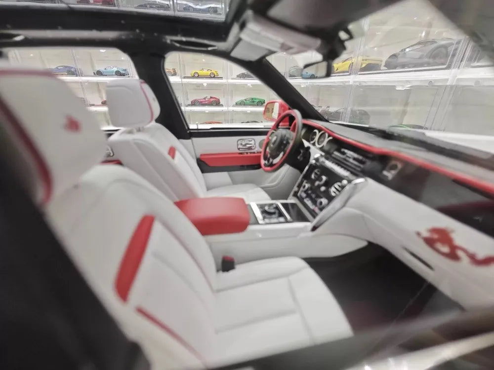 [Henson & Heaven] 1:18 Rolls-Royce 2018 Cullinan BB Red & White Model Car Resin