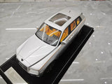[Henson & Heaven] 1:18 Rolls-Royce 2018 Cullinan BB silver modellbil harts